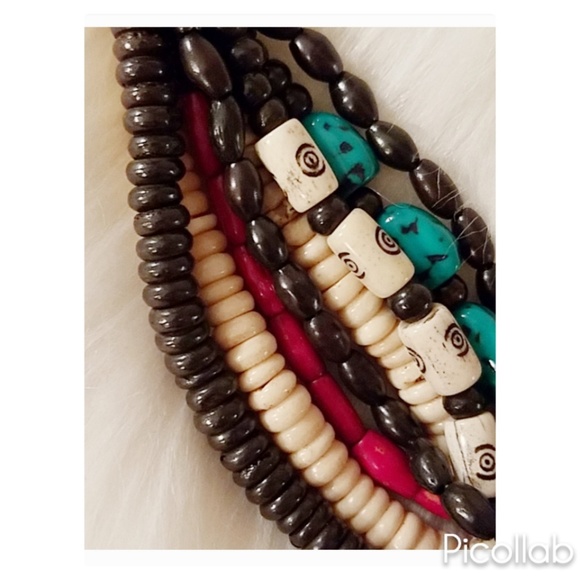 Elephant Horn Beaded Necklace - Picture 3 of 3